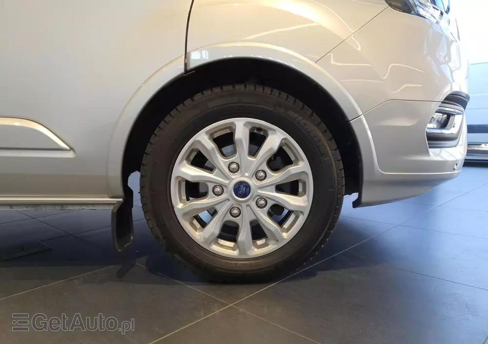 FORD Tourneo Custom 2.0 EcoBlue L2 Titanium SelectShift