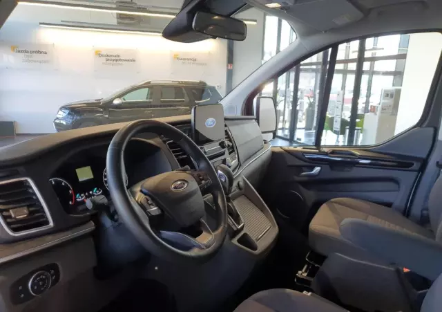 FORD Tourneo Custom 2.0 EcoBlue L2 Titanium SelectShift