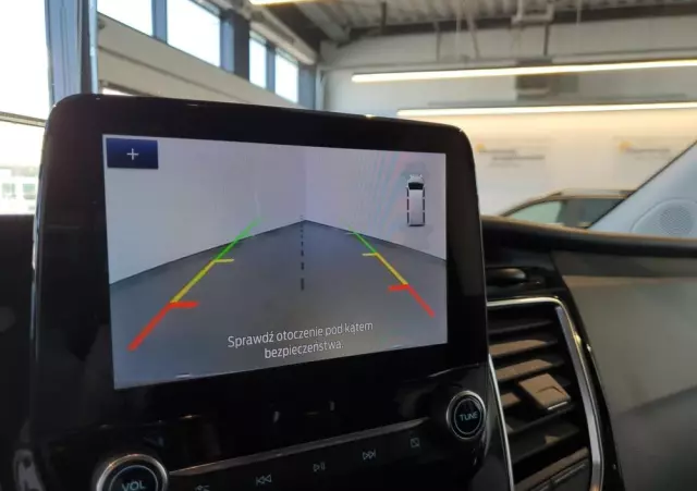 FORD Tourneo Custom 2.0 EcoBlue L2 Titanium SelectShift