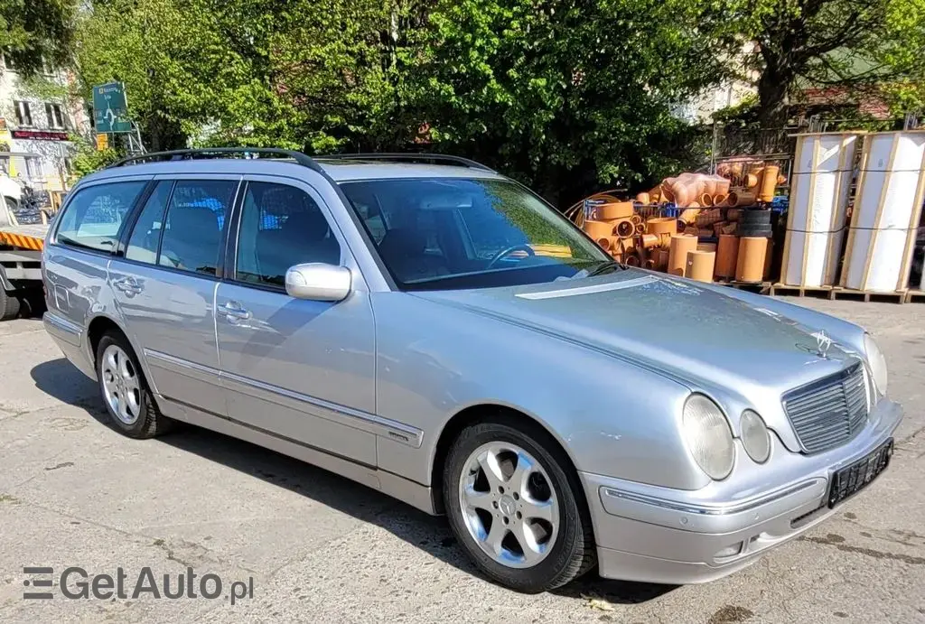 MERCEDES-BENZ Klasa E 