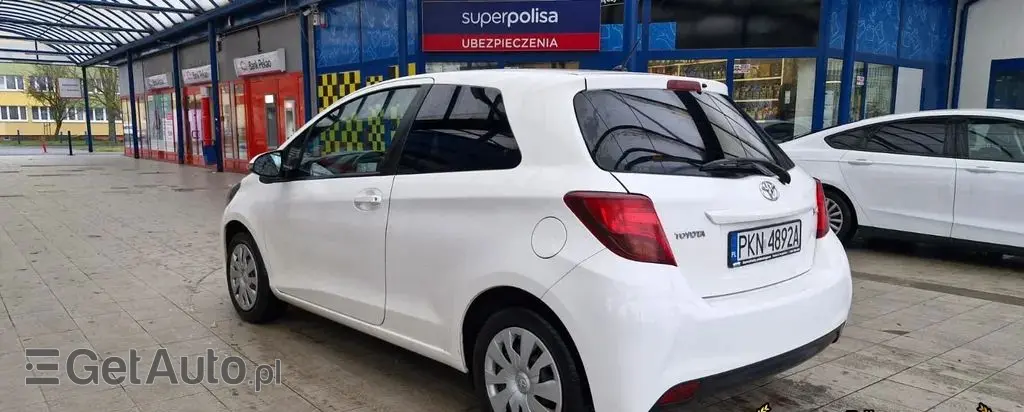 TOYOTA Yaris 