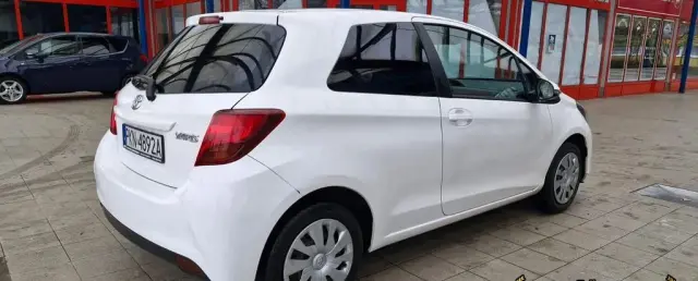 TOYOTA Yaris 