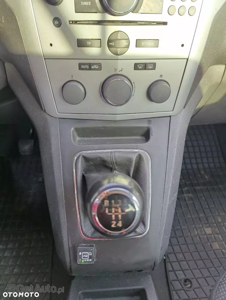 OPEL Zafira 1.8