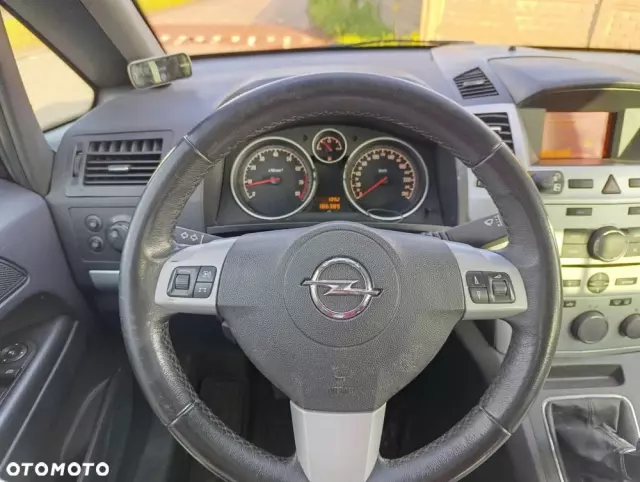 OPEL Zafira 1.8