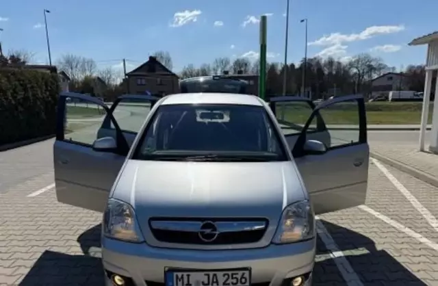 OPEL Meriva 