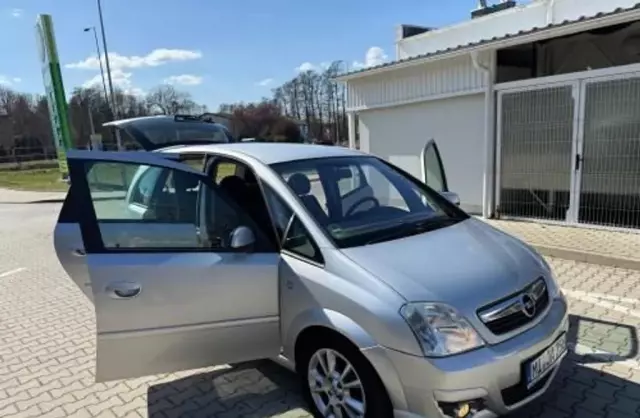 OPEL Meriva 