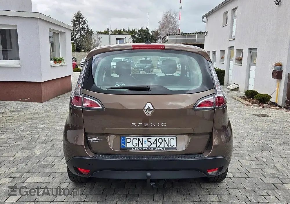RENAULT Scenic 1.6 16V TomTom Edition