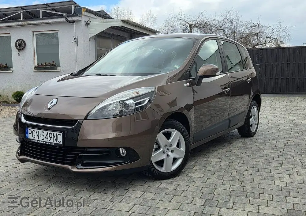 RENAULT Scenic 1.6 16V TomTom Edition