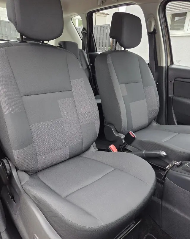 RENAULT Scenic 1.6 16V TomTom Edition