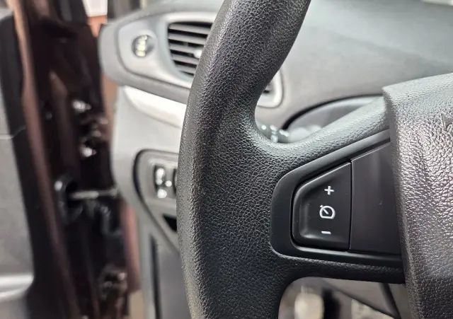 RENAULT Scenic 1.6 16V TomTom Edition