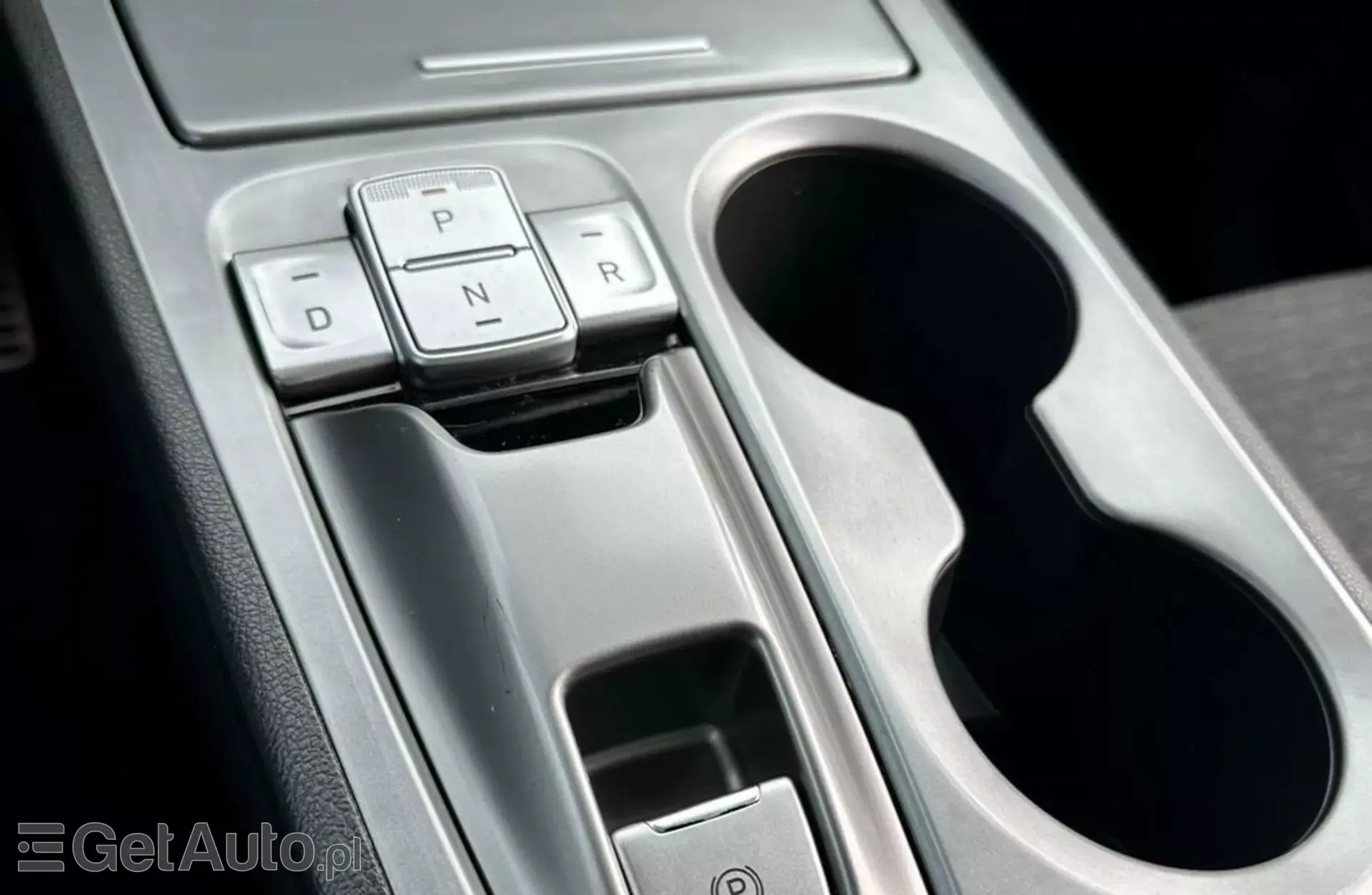 HYUNDAI Kona 39 kWh (136 KM) Electric