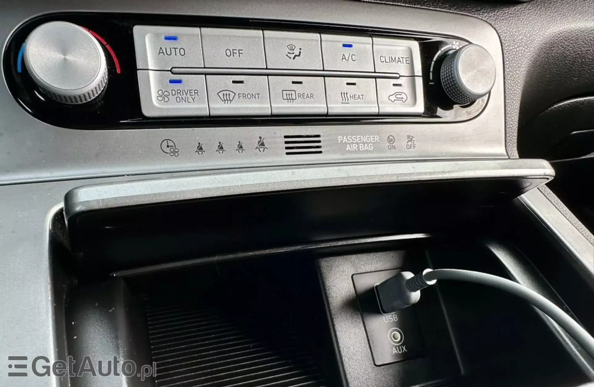 HYUNDAI Kona 39 kWh (136 KM) Electric