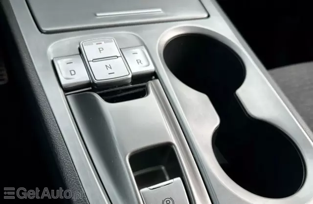 HYUNDAI Kona 39 kWh (136 KM) Electric