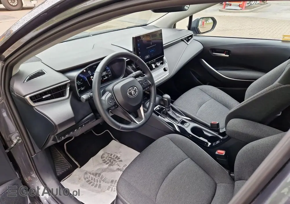 TOYOTA Corolla 1.8 Hybrid Comfort