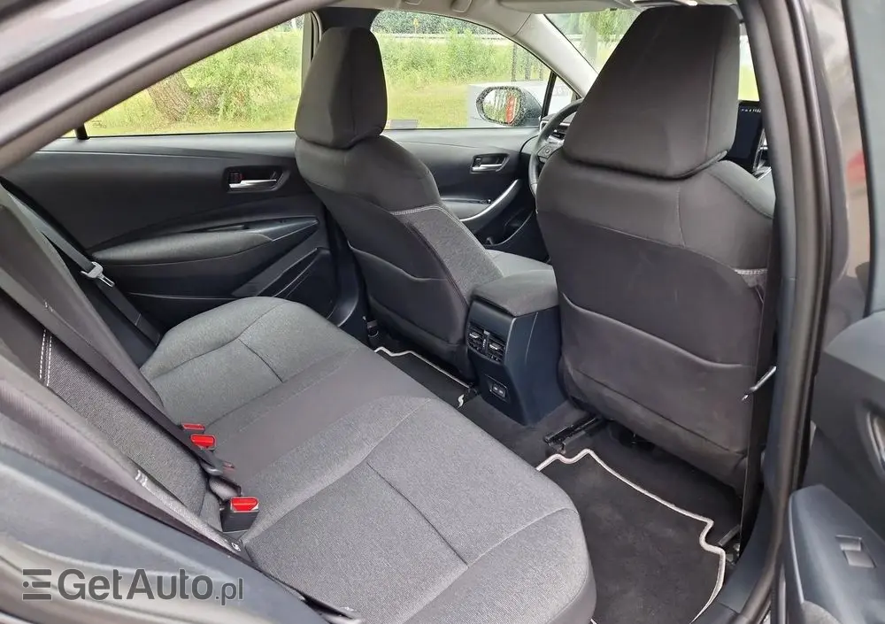 TOYOTA Corolla 1.8 Hybrid Comfort