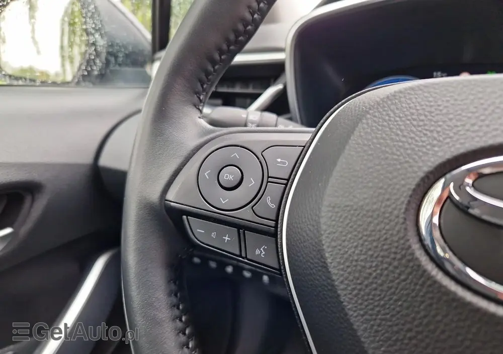 TOYOTA Corolla 1.8 Hybrid Comfort