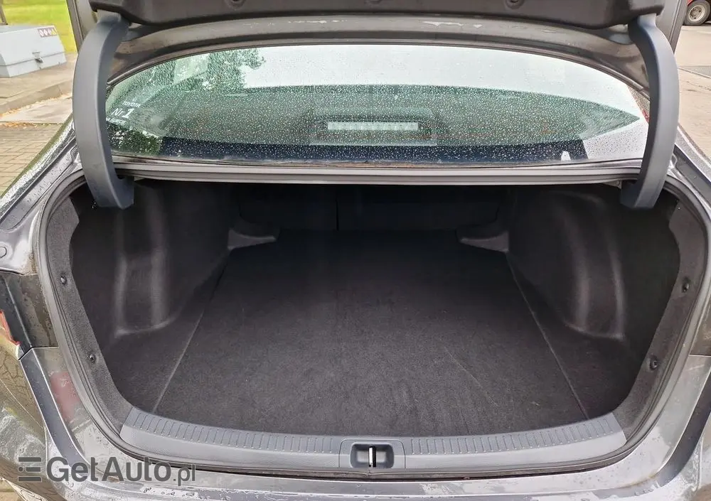 TOYOTA Corolla 1.8 Hybrid Comfort