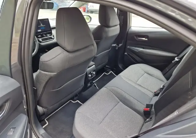 TOYOTA Corolla 1.8 Hybrid Comfort