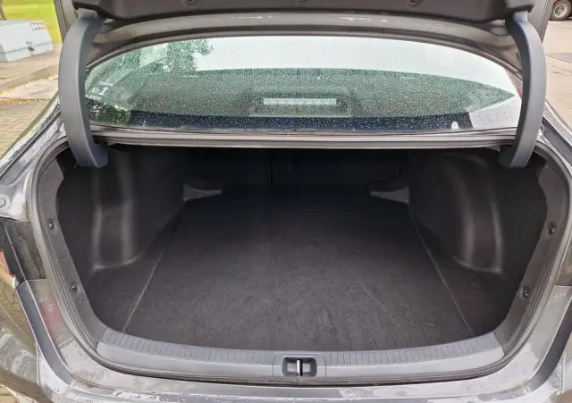 TOYOTA Corolla 1.8 Hybrid Comfort