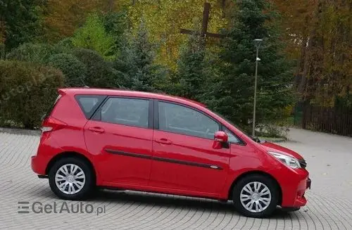 TOYOTA Verso-S 