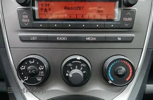 TOYOTA Verso-S 