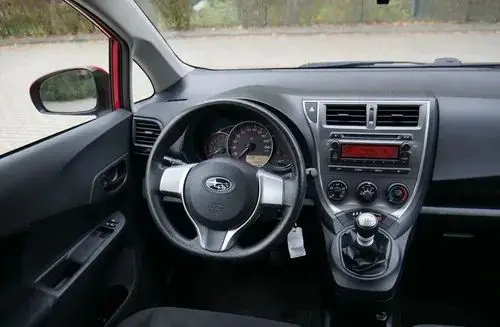 TOYOTA Verso-S 