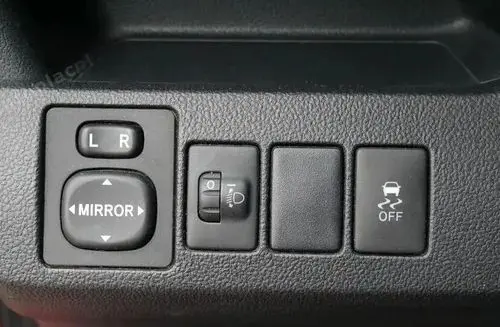TOYOTA Verso-S 
