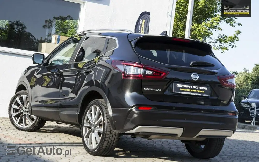 NISSAN Qashqai 1.3 DIG-T DCT TEKNA