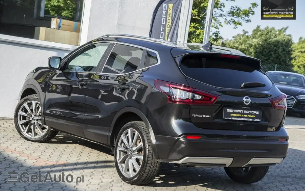 NISSAN Qashqai 1.3 DIG-T DCT TEKNA