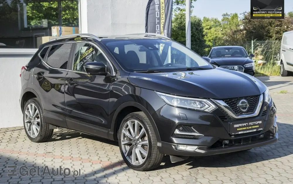 NISSAN Qashqai 1.3 DIG-T DCT TEKNA