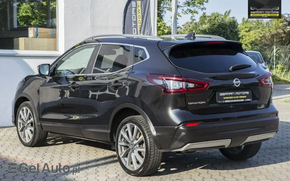 NISSAN Qashqai 1.3 DIG-T DCT TEKNA