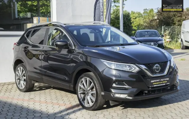 NISSAN Qashqai 1.3 DIG-T DCT TEKNA
