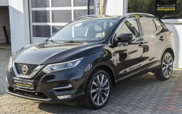 NISSAN Qashqai 1.3 DIG-T DCT TEKNA