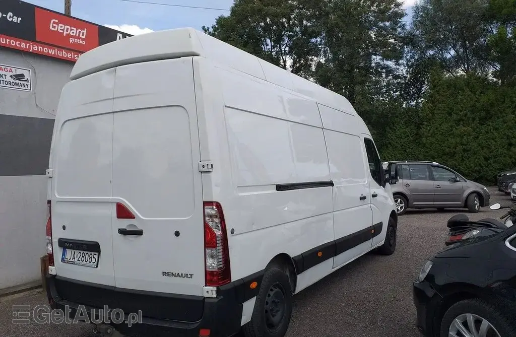 RENAULT Master 