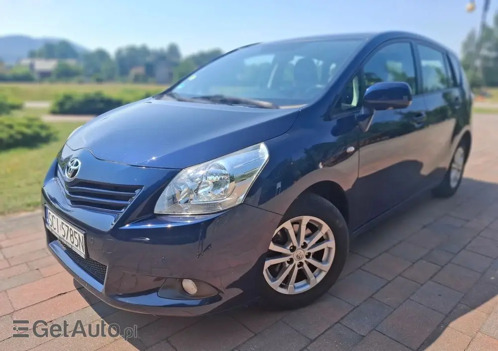 TOYOTA Verso 1.8 Edition