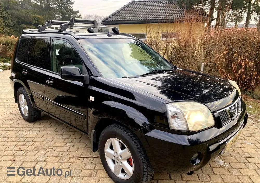 NISSAN X-Trail 2.2 dCi Sport +