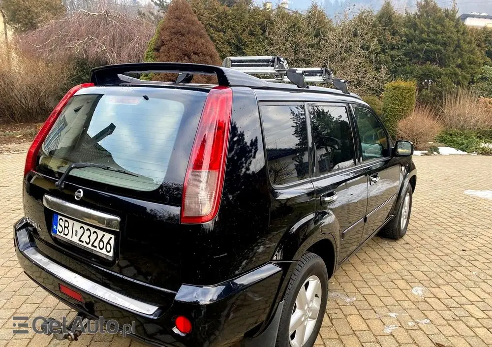 NISSAN X-Trail 2.2 dCi Sport +