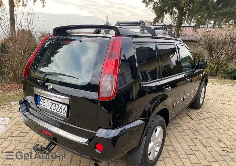NISSAN X-Trail 2.2 dCi Sport +