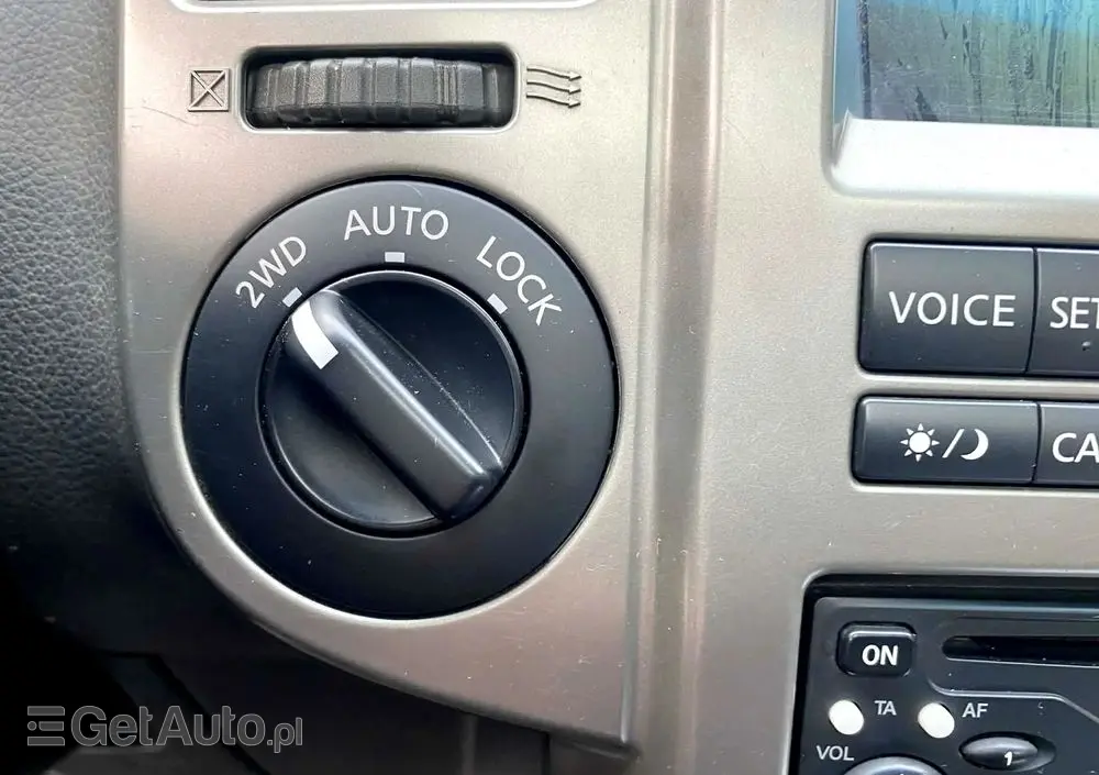 NISSAN X-Trail 2.2 dCi Sport +