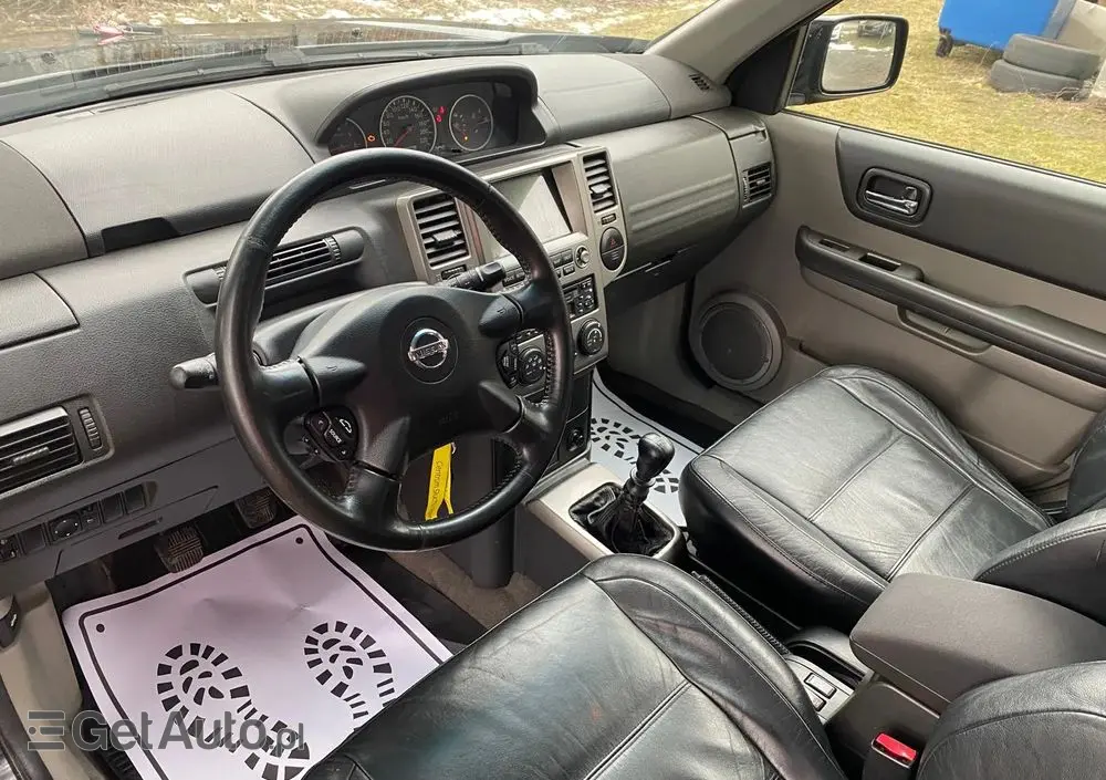 NISSAN X-Trail 2.2 dCi Sport +