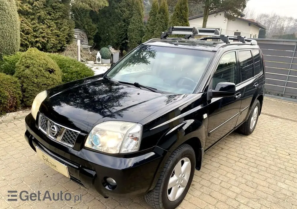 NISSAN X-Trail 2.2 dCi Sport +