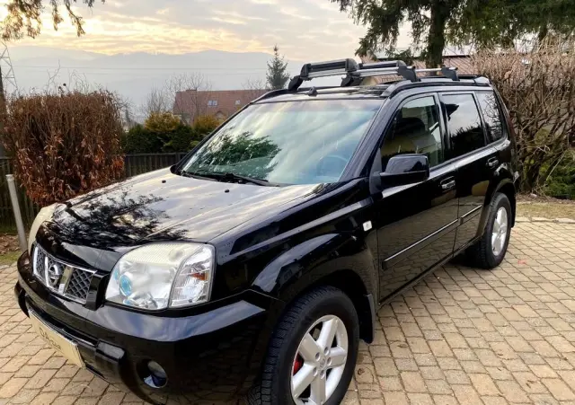 NISSAN X-Trail 2.2 dCi Sport +