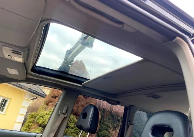 NISSAN X-Trail 2.2 dCi Sport +