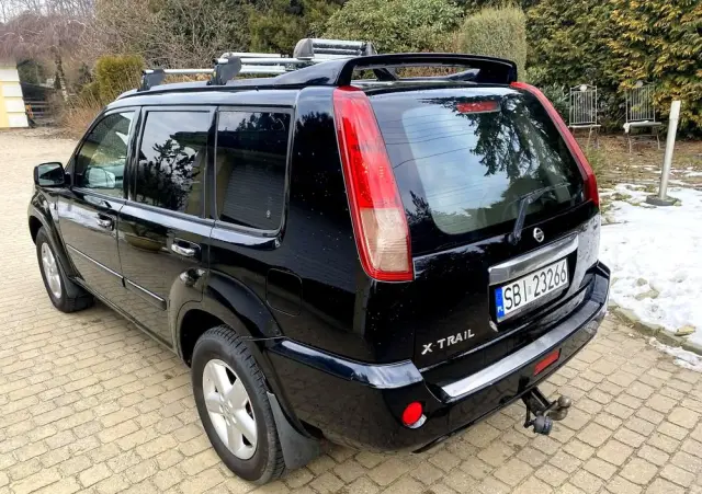 NISSAN X-Trail 2.2 dCi Sport +