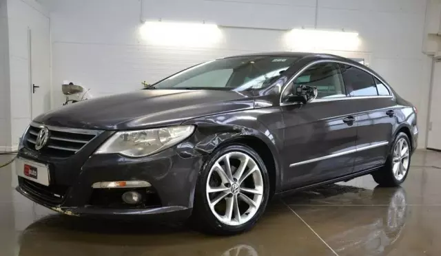 VOLKSWAGEN Passat Cc 