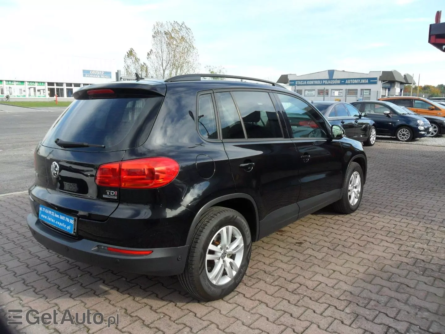 VOLKSWAGEN Tiguan 