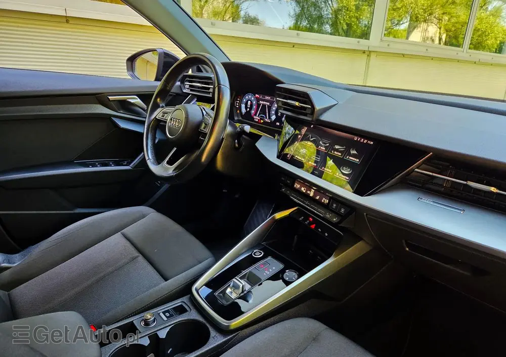 AUDI A3 Limousine 35 TFSI mHEV Advanced S tronic