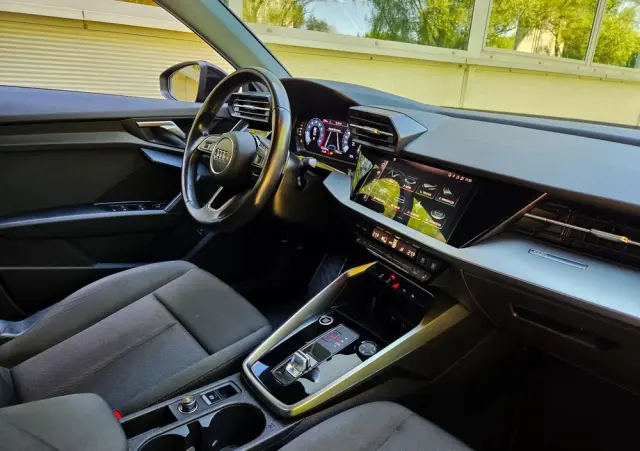 AUDI A3 Limousine 35 TFSI mHEV Advanced S tronic