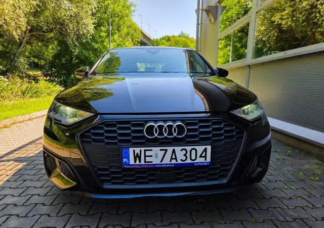 AUDI A3 Limousine 35 TFSI mHEV Advanced S tronic