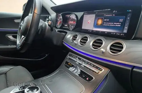 MERCEDES-BENZ Klasa E 